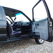 VW Golf 2 Manhatten 1,8 8v [Tidl. bil]