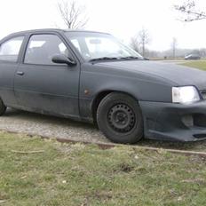 Pontiac le mans solgt