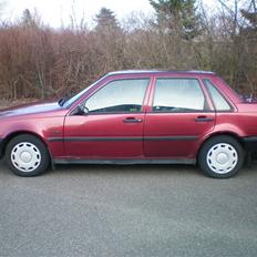 Volvo 460 1,7 DL