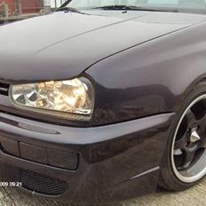 VW Golf III 1,8 (Solgt)