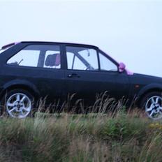 VW Polo - LYSERØD<3 solgt