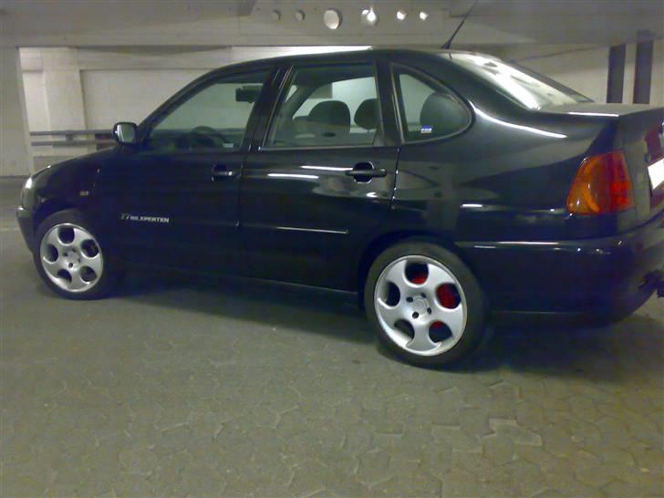 VW Polo Classic 6KV Sport - porsche replica 205/45-16R fælger Som er til salg billede 13