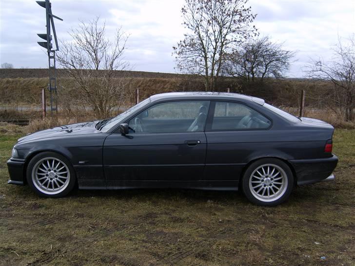 BMW 320i e36 coupe [Black Jack edition] Solgt! billede 4