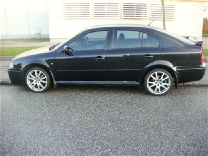 Skoda Octavia 1.8T RS *solgt* billede 1