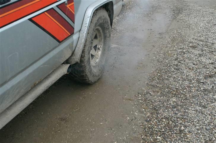 Nissan Patrol 3,3 TD - side pipen og 33/12,5 15¨ mud-terrain billede 15