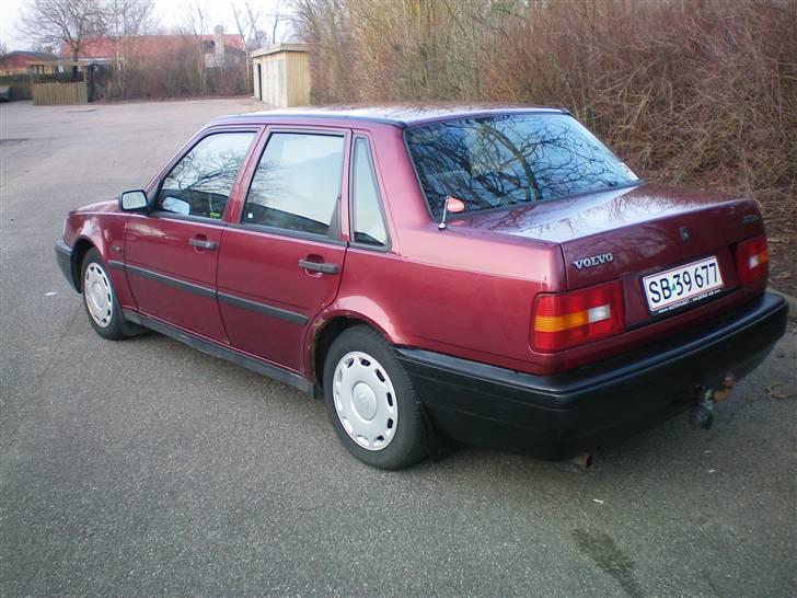 Volvo 460 1,7 DL billede 2