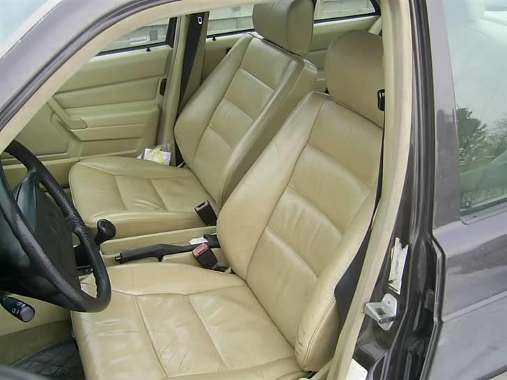 Mercedes Benz 190E 3,0 til DRIFT - den gamle kabine.... ud med den! billede 3