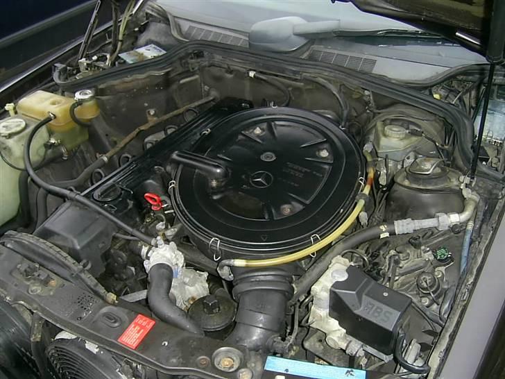 Mercedes Benz 190E 3,0 til DRIFT - den gamle 2,6 motor billede 6