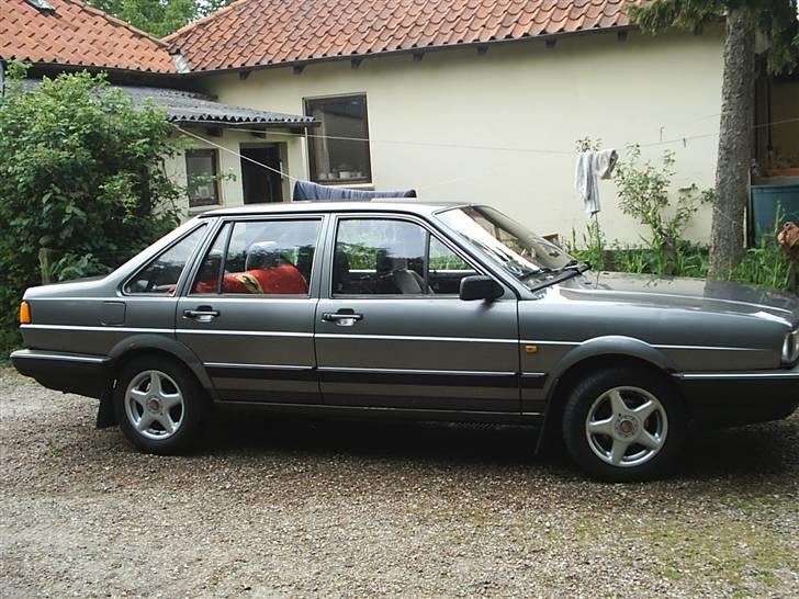 VW Passat 32B (opstaldet) billede 6