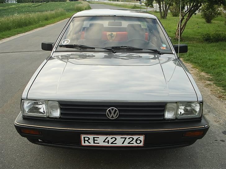 VW Passat 32B (opstaldet) billede 9