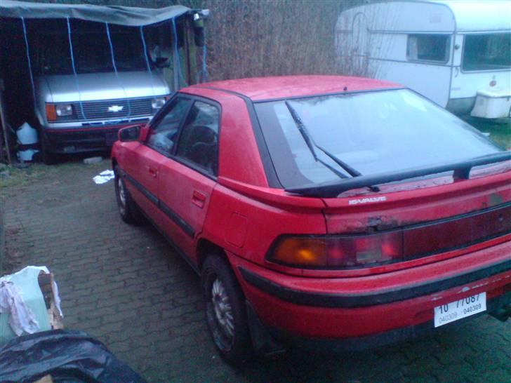 Mazda 323 F 1,8 GT *Solgt* billede 8