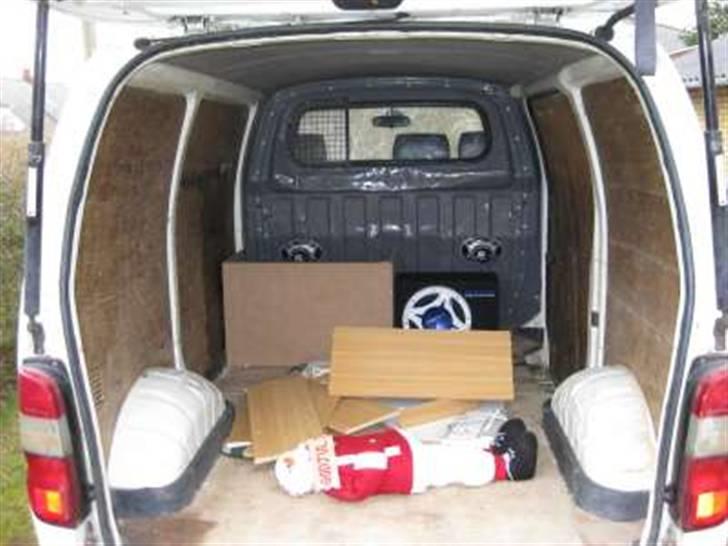 Toyota Hiace "Solgt" billede 6