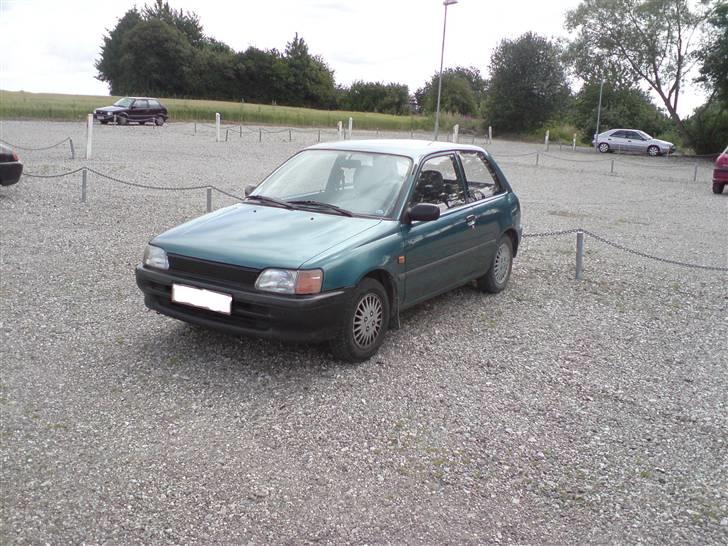 Toyota Starlet 1,3XLi(Solgt) billede 1