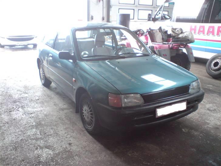 Toyota Starlet 1,3XLi(Solgt) billede 3