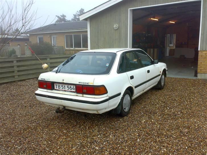 Toyota Carina solgt billede 3