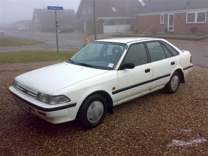 Toyota Carina solgt billede 4