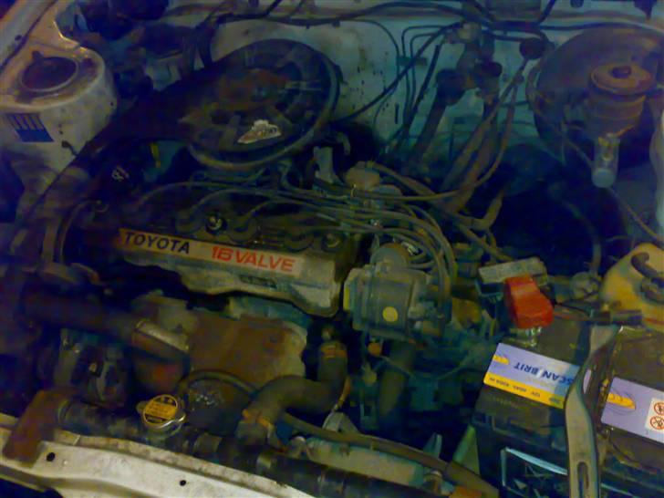 Toyota Carina solgt - Kværnen - Der findes ikke ord for dette.. billede 16