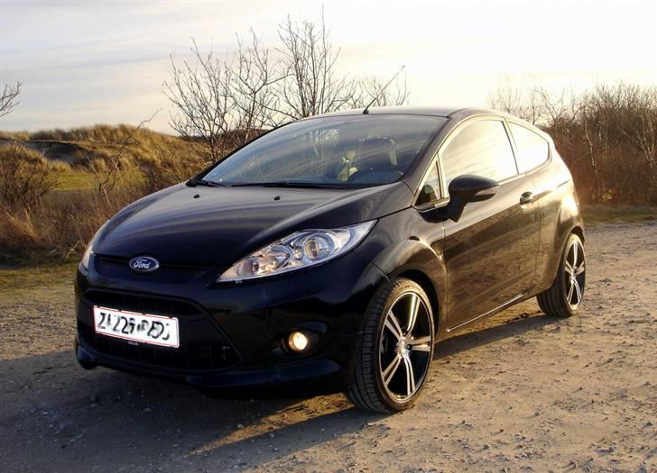 Ford Fiesta 1.6 Sport billede 1