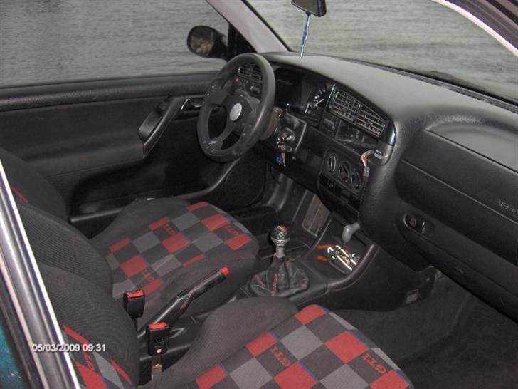 VW Golf III 1,8 (Solgt) billede 8