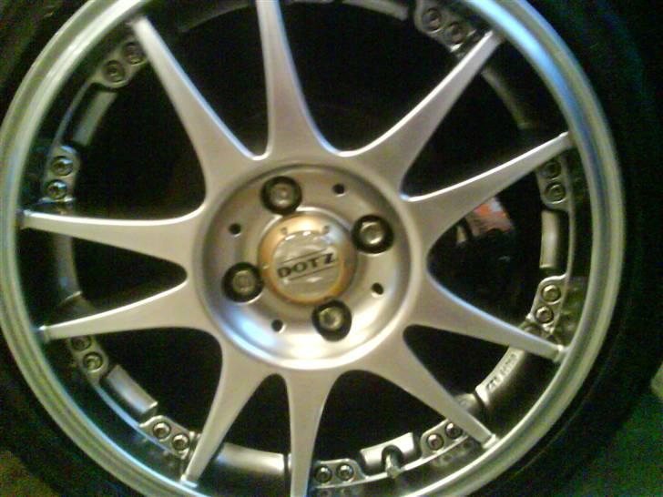 Mazda 323c solgt billede 10