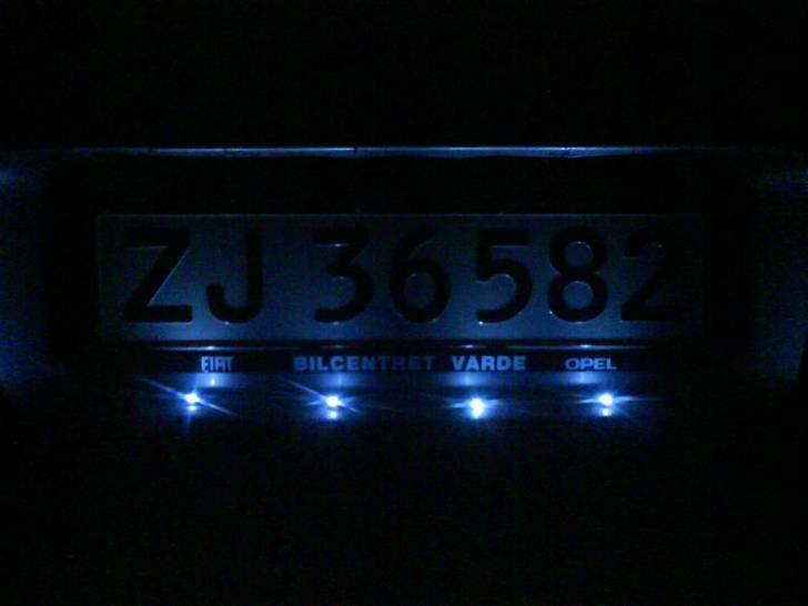 Mazda 323c solgt billede 20