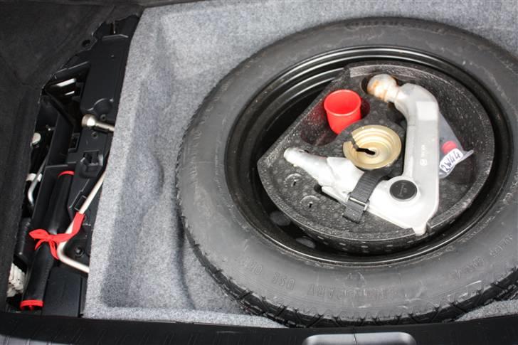 BMW 320i aut. billede 6