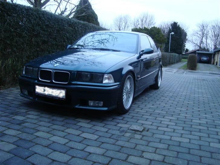 BMW 316i Compact - Solgt billede 2