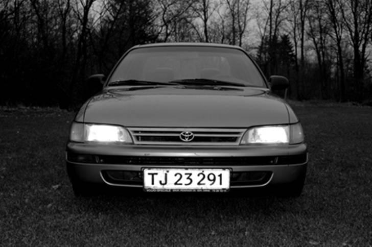 Toyota corolla 1,3 sedan solgt - ja flot er den sq da billede 5