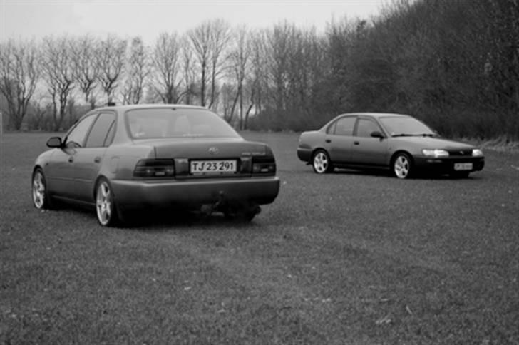 Toyota corolla 1,3 sedan solgt billede 9