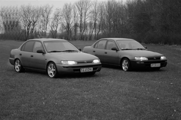 Toyota corolla 1,3 sedan solgt - igen top doller billede 15