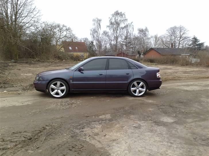 Audi A4 1,6 Solgt billede 11