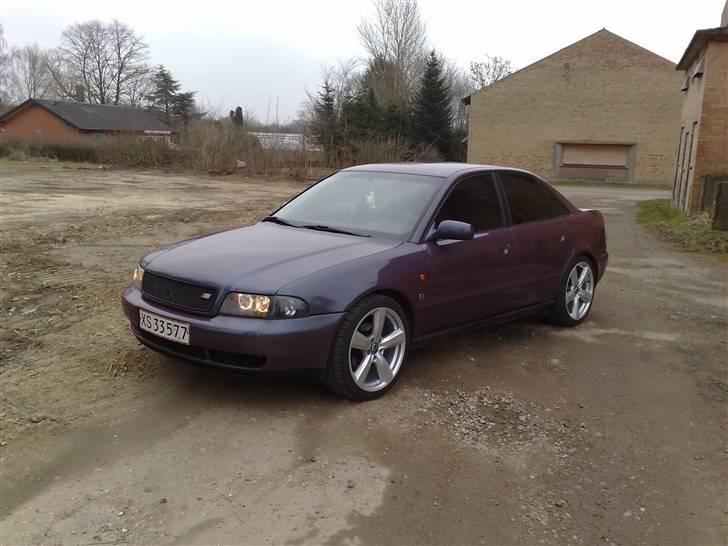 Audi A4 1,6 Solgt billede 12
