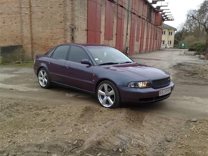 Audi A4 1,6 Solgt billede 13