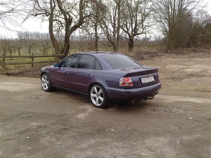Audi A4 1,6 Solgt billede 16