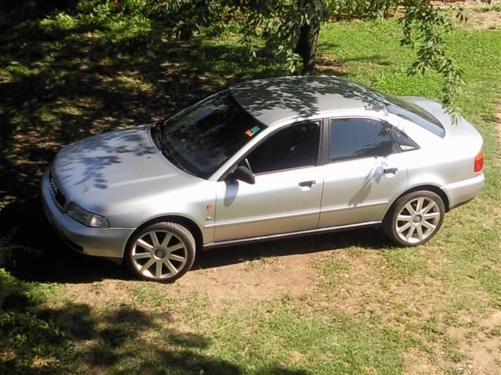 Audi A4 ** SOLGT ** billede 1