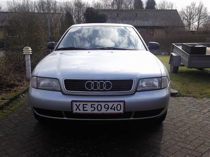 Audi A4 ** SOLGT ** billede 2