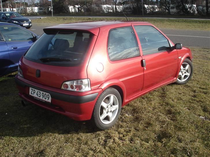 Peugeot 106 1,6 GTI billede 4