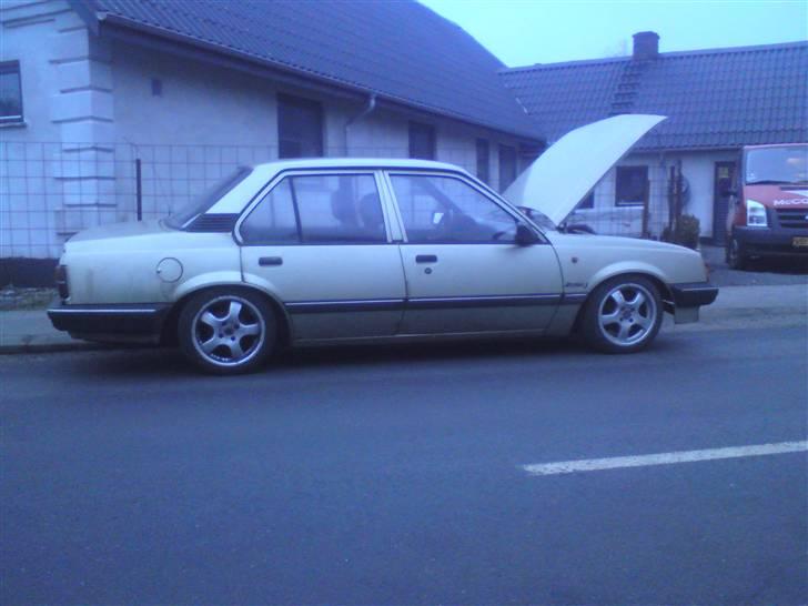 Opel asconas c "R.I.P" billede 1