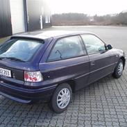 Opel Astra 1.6 Sport