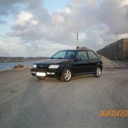 Ford fiesta 1,8 si SOLGT