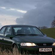 Opel Vectra 1,8 16v