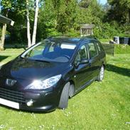 Peugeot 307 2.0 stc. "Solgt"