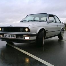 BMW 320i  Coupé Byttet :)