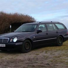 Mercedes Benz ----Solgt----