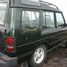 Land Rover Discorvery 3,9 V8 (solgt)