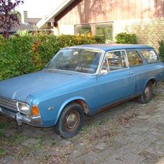 Ford 17m 2000S P7b Kastwagen