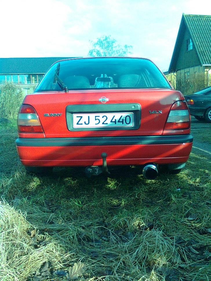 Nissan sunny skrottet ! billede 13