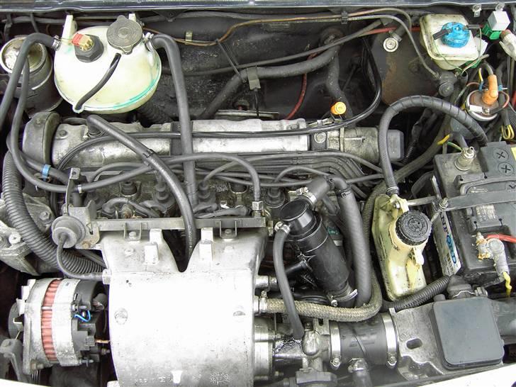 Peugeot 205 gti billede 4