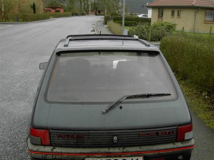 Peugeot 205 gti billede 9
