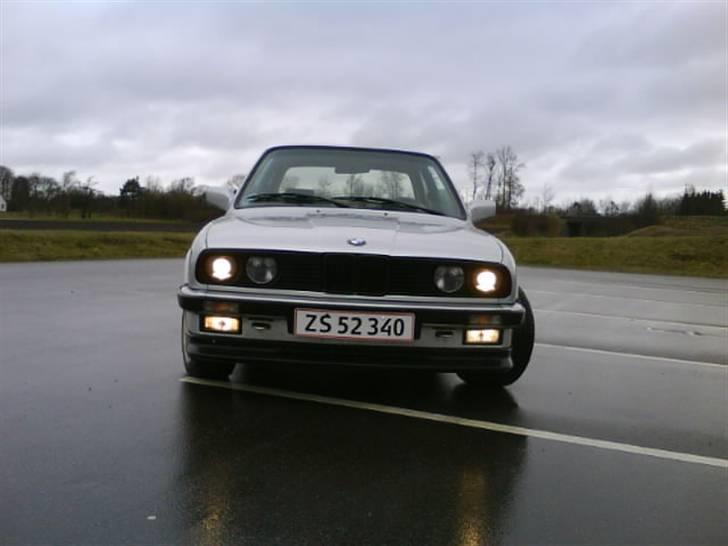 BMW 320i  Coupé Byttet :) billede 1